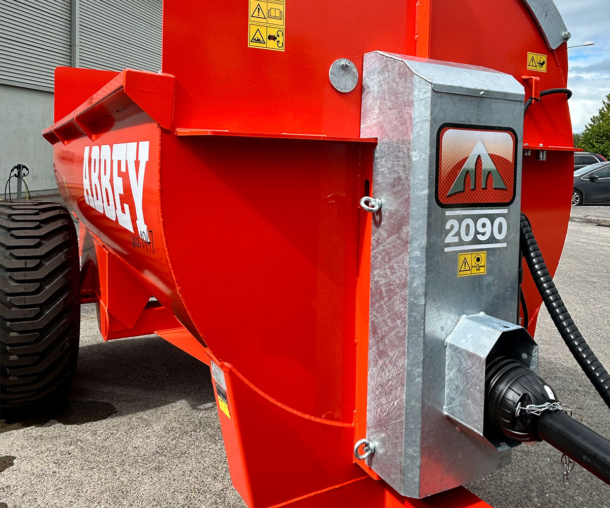 Abbey Machinery Flail Side Spreader close-up front