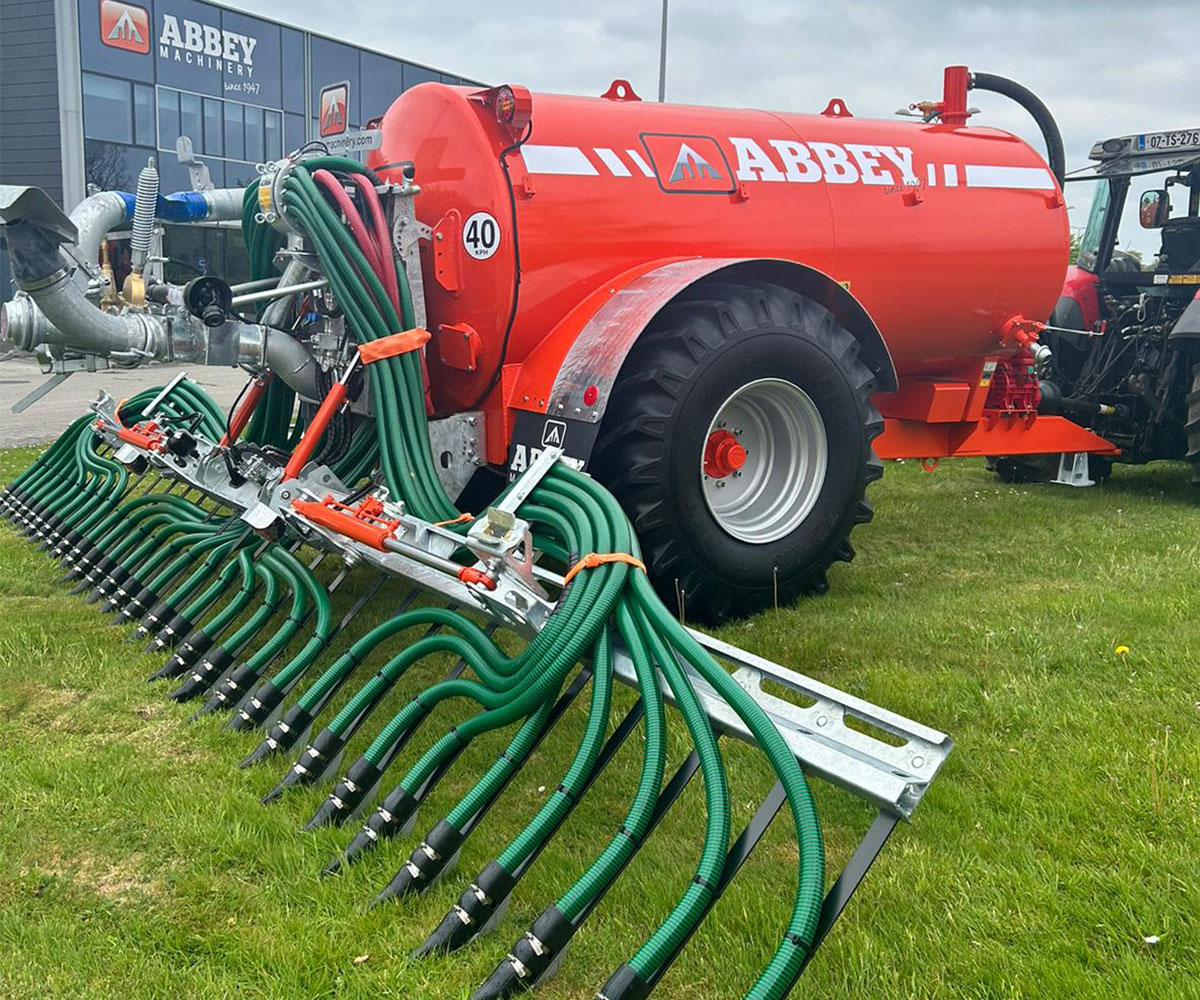 Abbey Machinery Premium Recess Tanker with Agri Plus Trailing Shoe