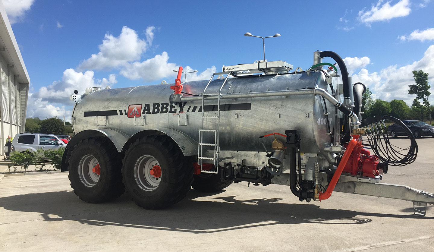 Abbey Machinery Tandem Tanker Galvanised 4000RT