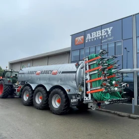 Abbey Machinery Tridem Tanker with Premium Plus Trailing Shoe Applicator