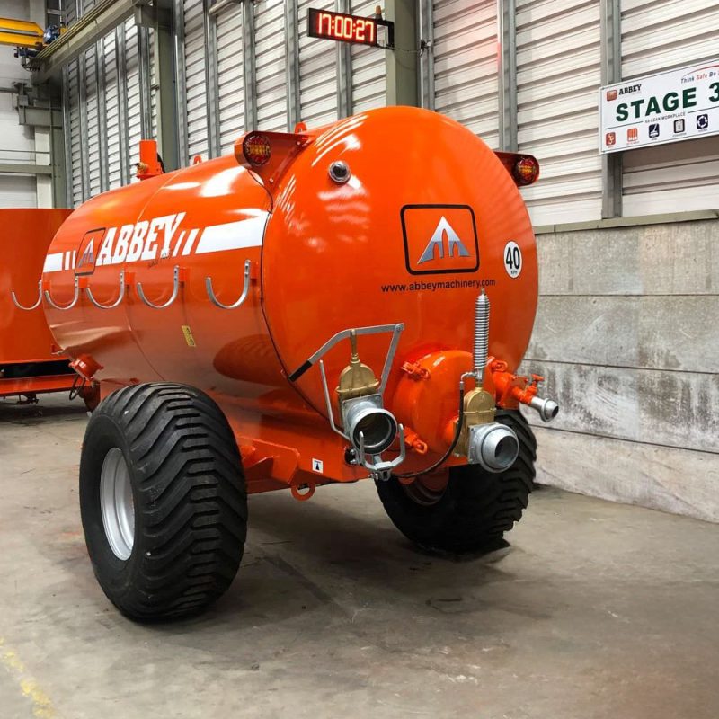 Abbey Machinery Super Sprung Drawbar Tanker rear view